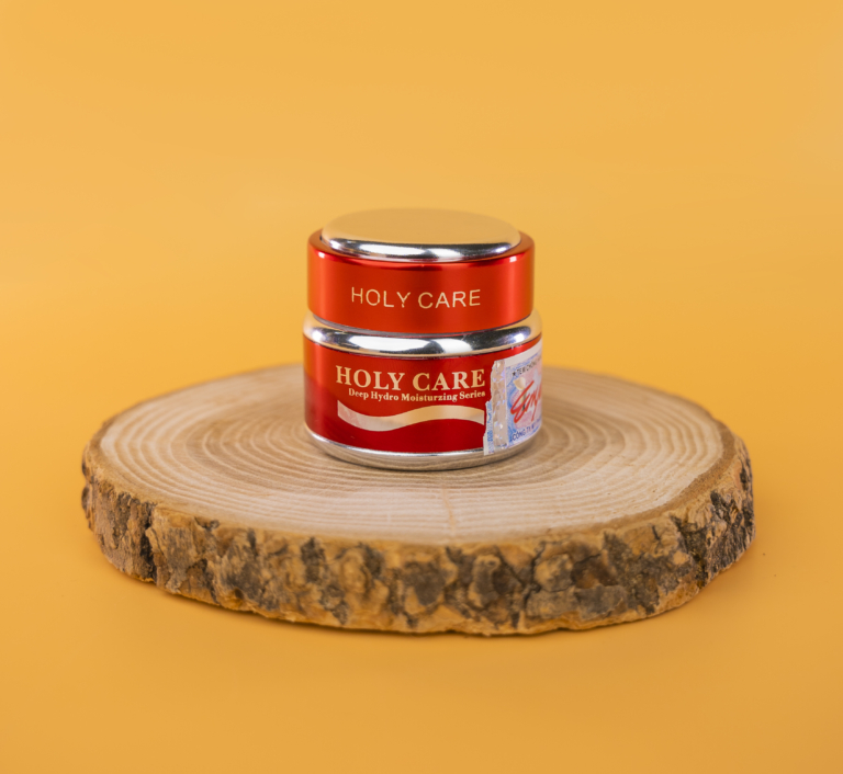 Tặng kèm bông tẩy trang Grenobil 150 miếng Kem dưỡng trắng tái tạo da Holy Care 5 tác dụng