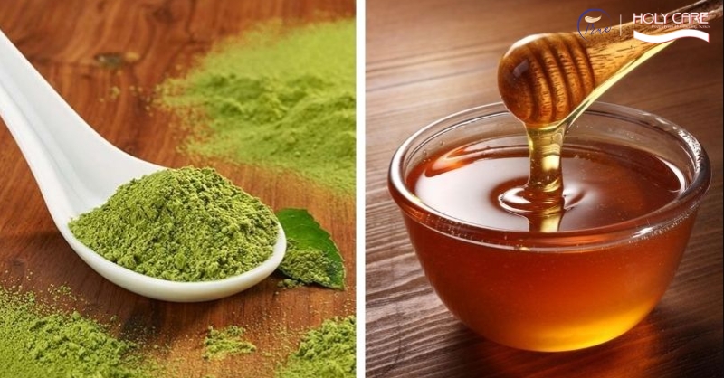 Bột trà xanh và mật ong – hỗ trợ da mụn