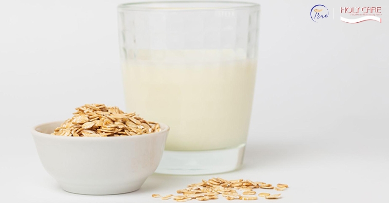 Bột yến mạch và sữa tươi – làm sạch dịu nhẹ cho da nhạy cảm